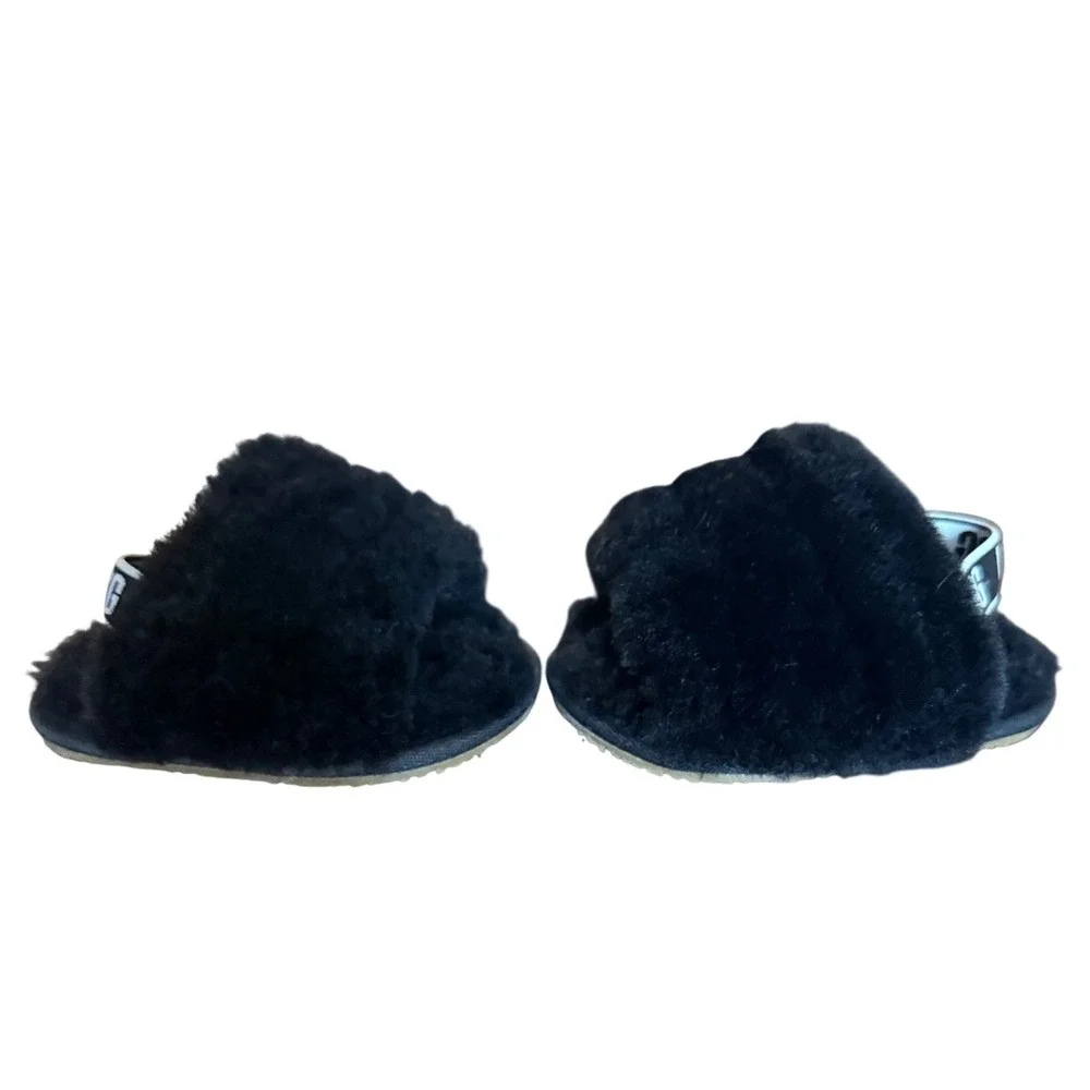UGG Infant Fluff Yeah Slide Black Sheepskin Logo Strap Sandals 1019603T Size 4/5